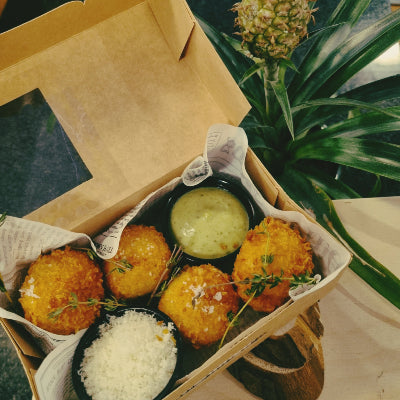 Arancini 4stk. m. Basilikums creme